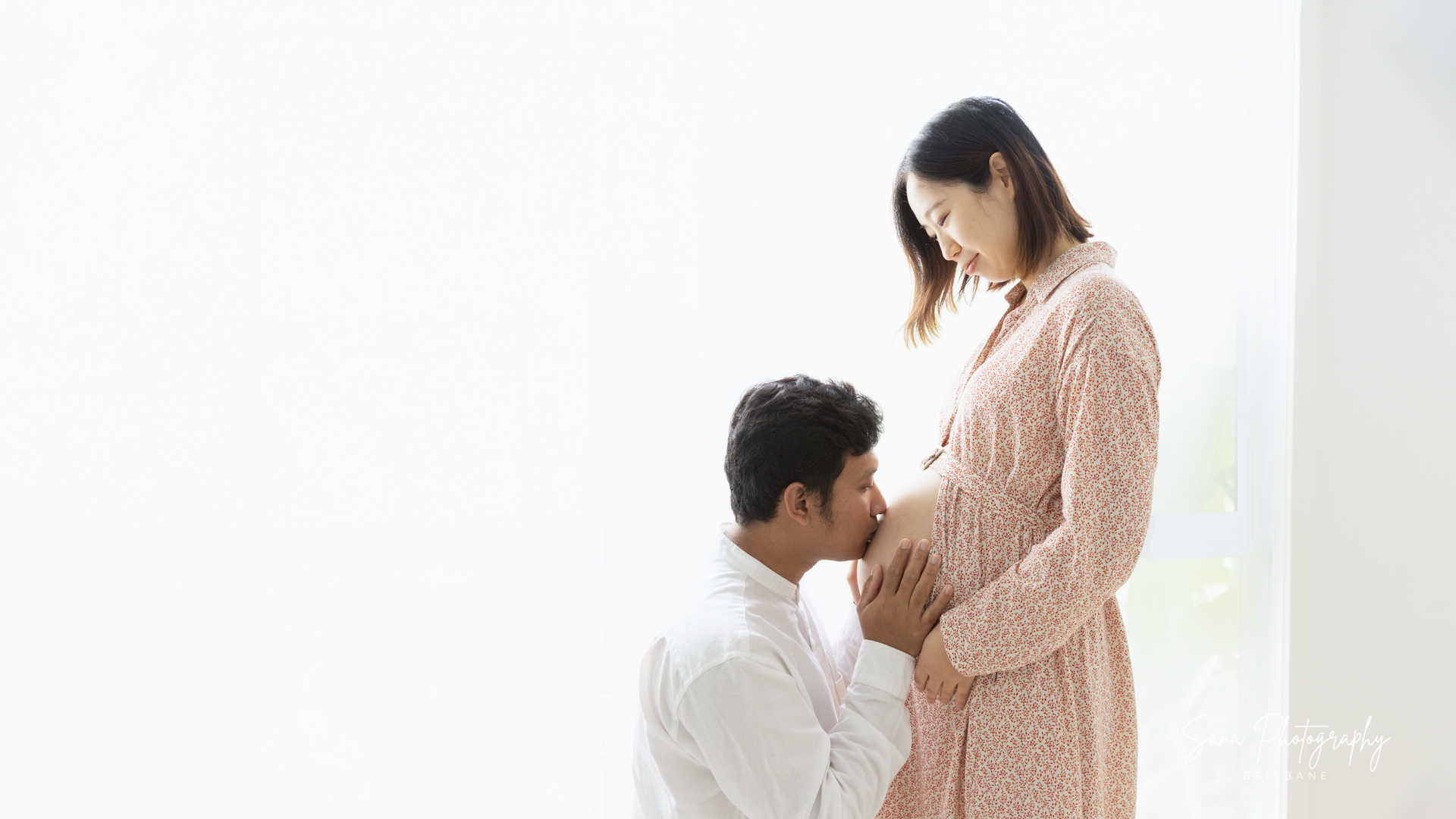 maternity photography studio session in Brisbane